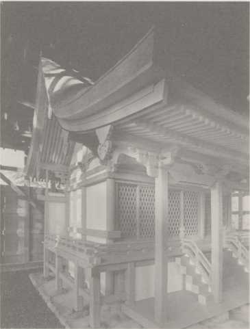 写真216 春日神社本殿