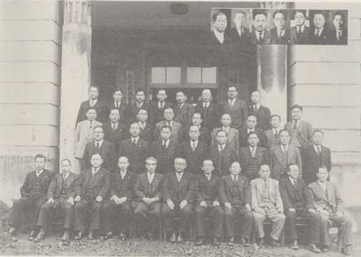 写真68 戦後第1期の福井県議会議員