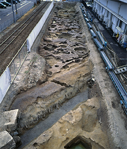 迷子札の出土地（写真）　福井県文書館月替展示2015.2-3